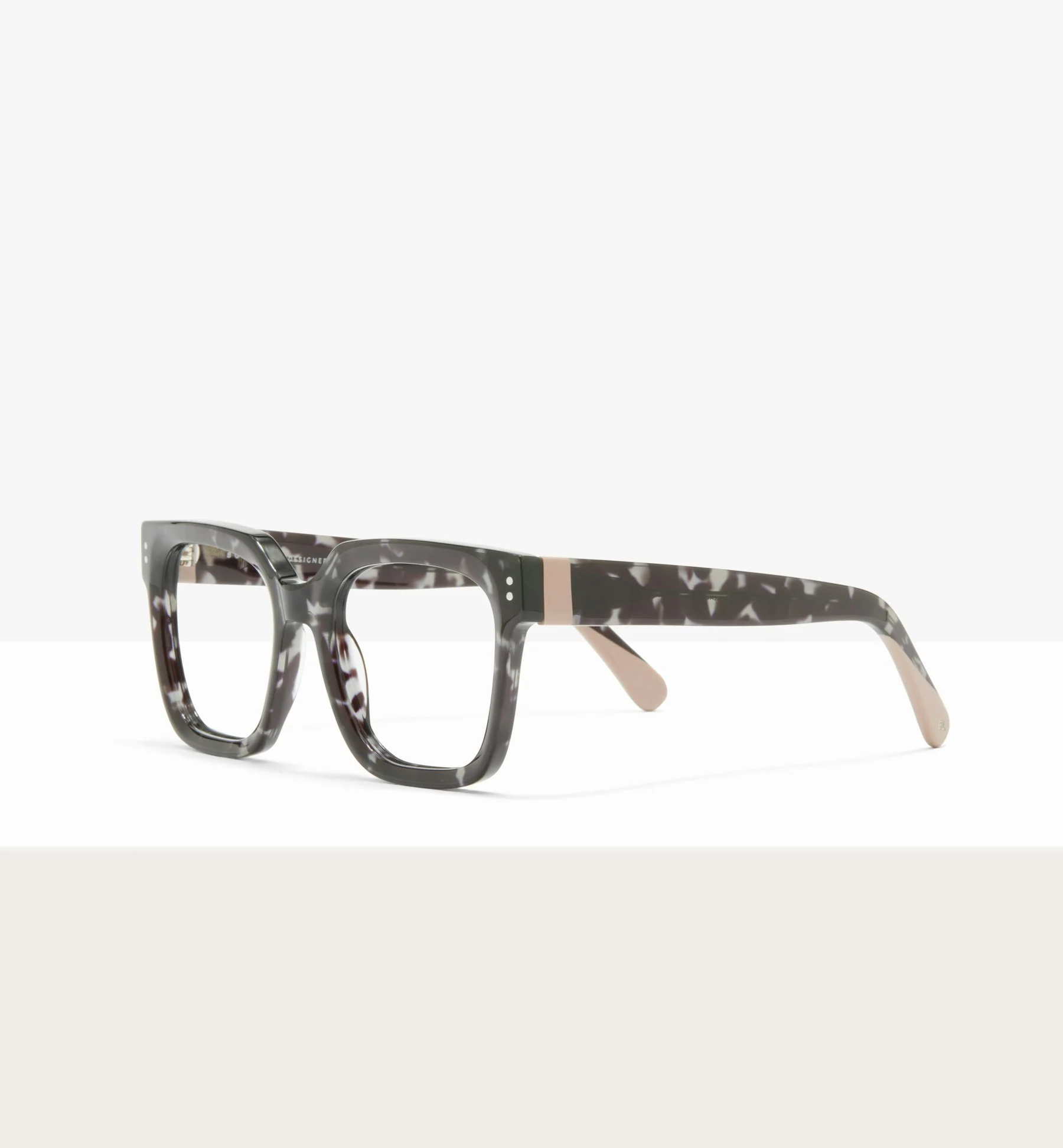 Alana - Image 12