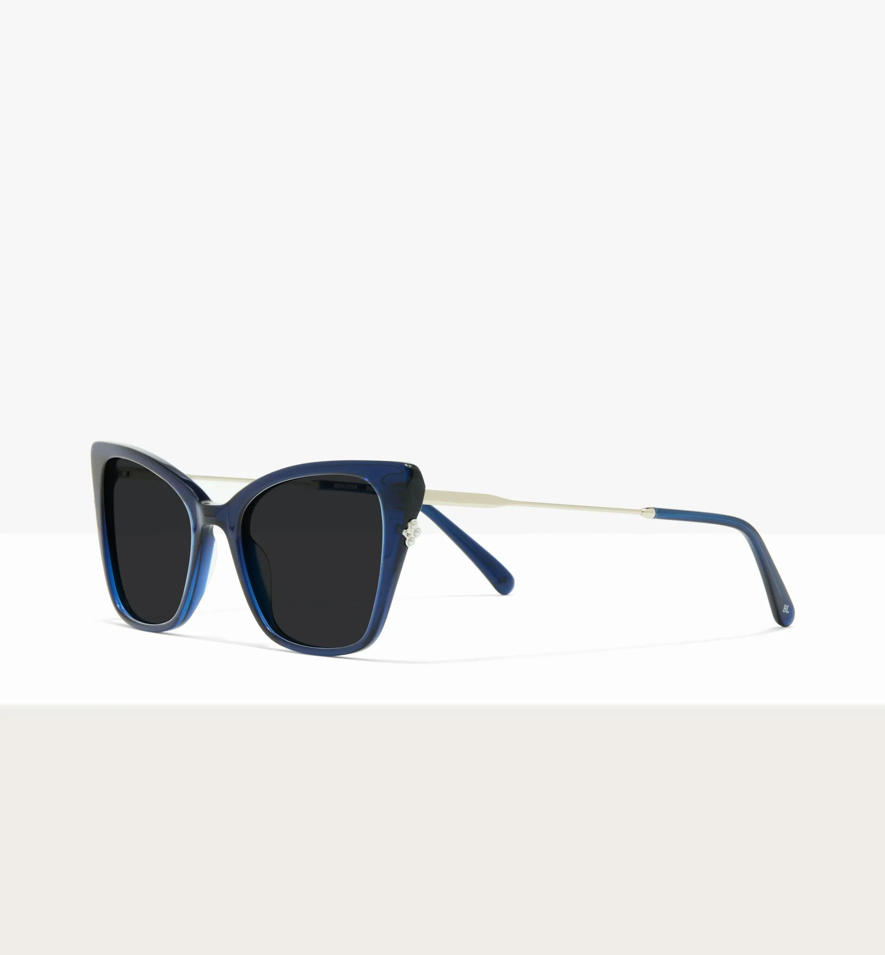 Glisten - Image 12